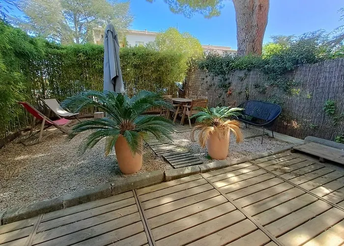 Magnificent Apartment Of 20 M With Terrace